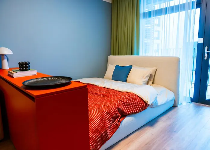 X Διαμέρισμα *